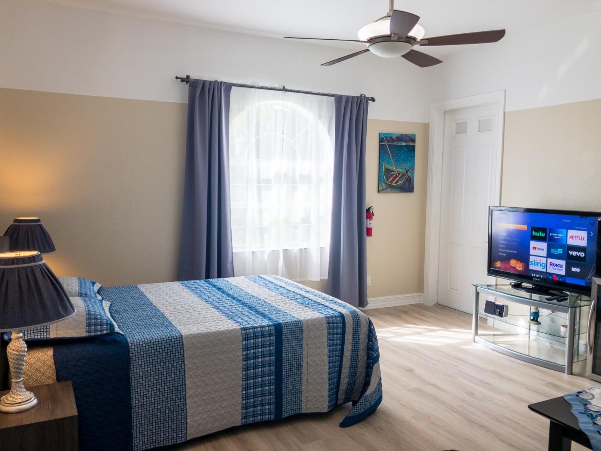 White Orchid Apartments Fort Myers Exterior photo